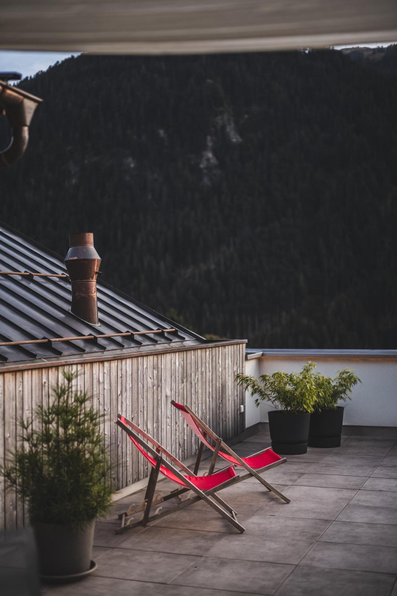 Aparthotel Tante Anna - Retreats Mit Weitblick Sankt Gallenkirch Exterior foto